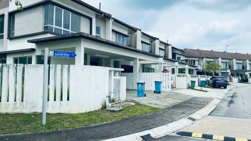 Rumah Teres untuk Dijual di Bandar Tropicana Aman (Telok Panglima Garang) - Henry Kooi Kuan Xiang - Exterior - PropertyGuru.com.my