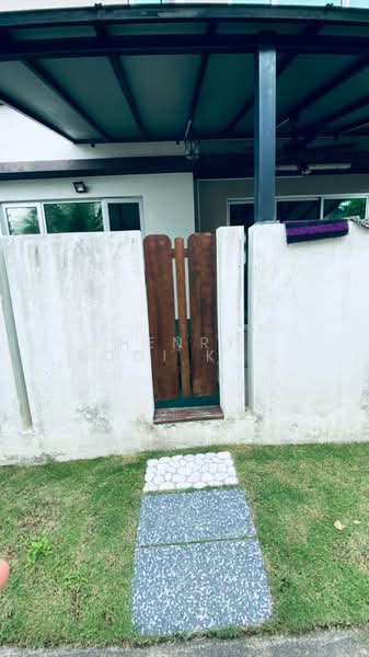 Rumah Teres untuk Dijual di Bandar Tropicana Aman (Telok Panglima Garang) - Henry Kooi Kuan Xiang - Exterior - PropertyGuru.com.my