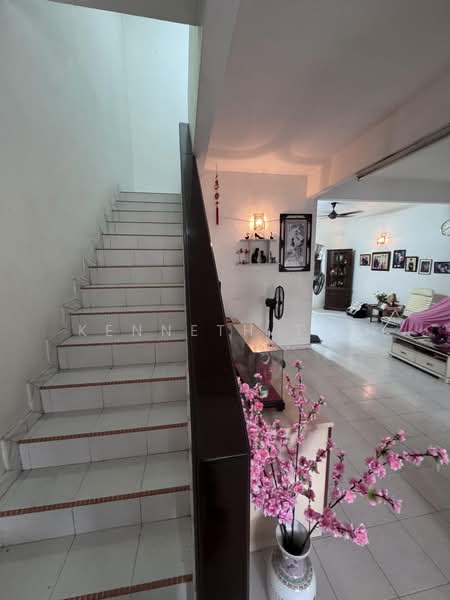 2-storey Terraced House for Sale in Taman Kolam Air (Johor Bahru) - Kenneth Tan - PropertyGuru.com.my