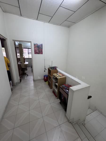 2-storey Terraced House for Sale in Taman Kolam Air (Johor Bahru) - Kenneth Tan - PropertyGuru.com.my