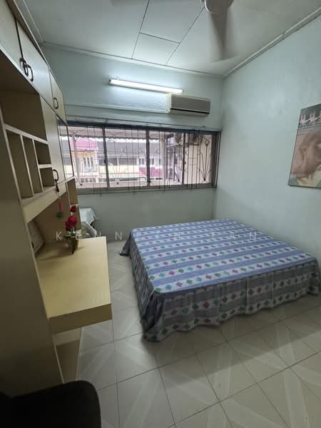 2-storey Terraced House for Sale in Taman Kolam Air (Johor Bahru) - Kenneth Tan - PropertyGuru.com.my