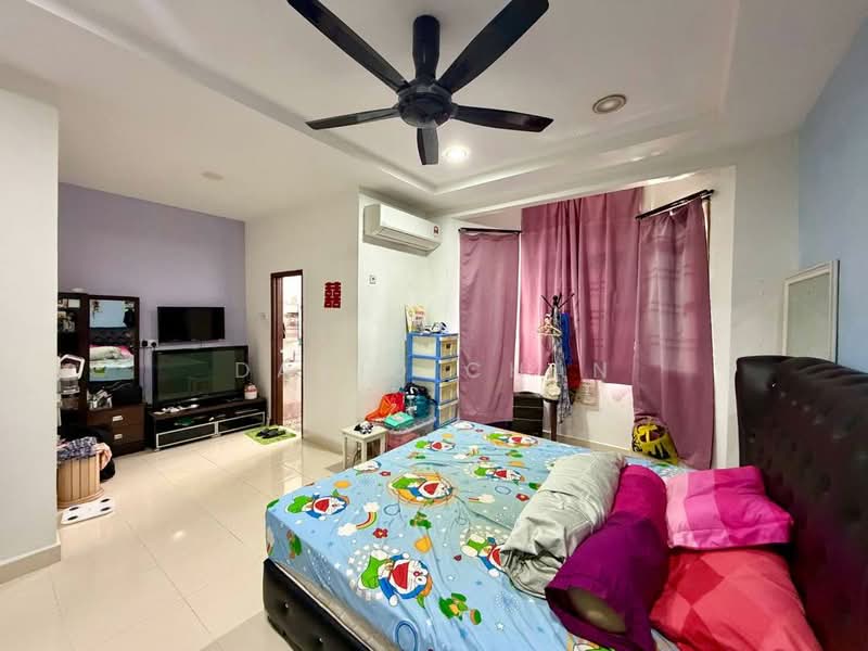 2-storey Terraced House for Sale in Taman Nusa Bestari (Iskandar Puteri (Nusajaya)) - David Chan - Bedroom - PropertyGuru.com.my