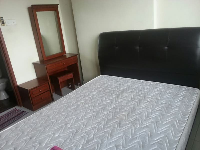 Servis Apartment untuk Disewa di E-Tiara - Sean Lo - Bedroom - PropertyGuru.com.my