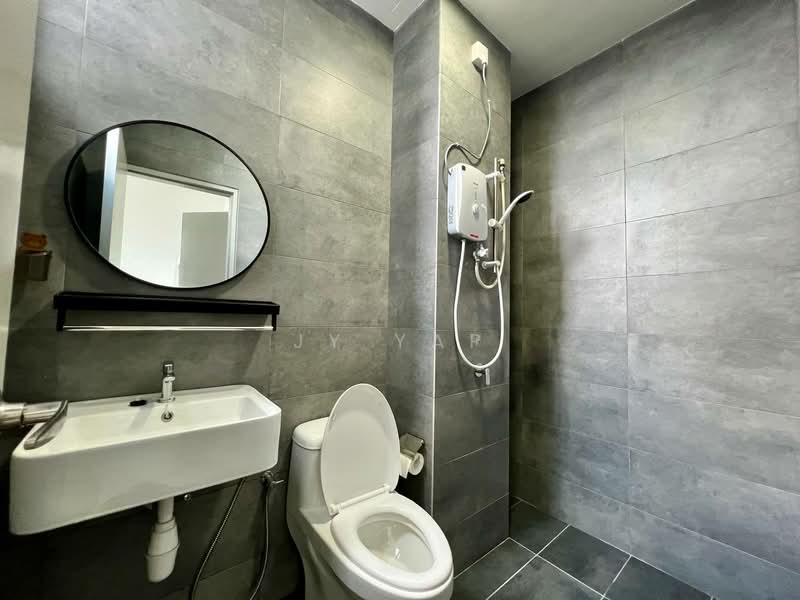 Kondominium untuk Disewa di Verando Residence - JY Yap - Bathroom - PropertyGuru.com.my