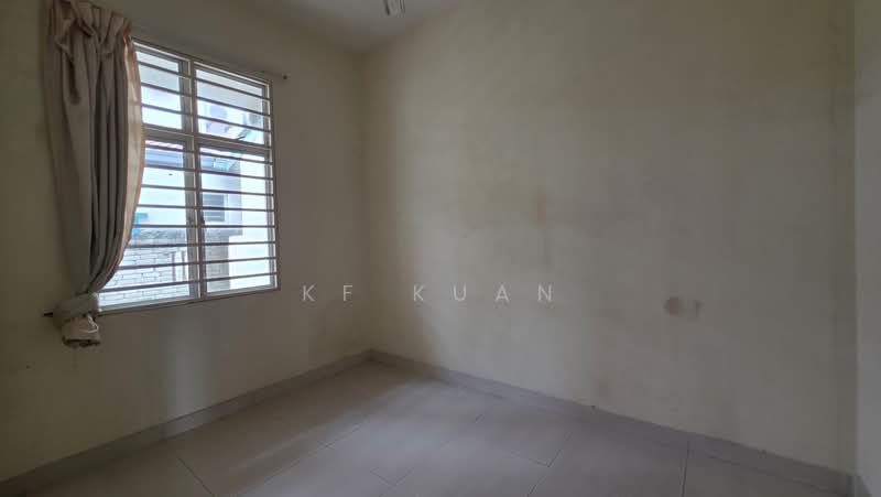 Semi-Detached House for Sale in Taman Kipark (Puchong) - KF Kuan - PropertyGuru.com.my