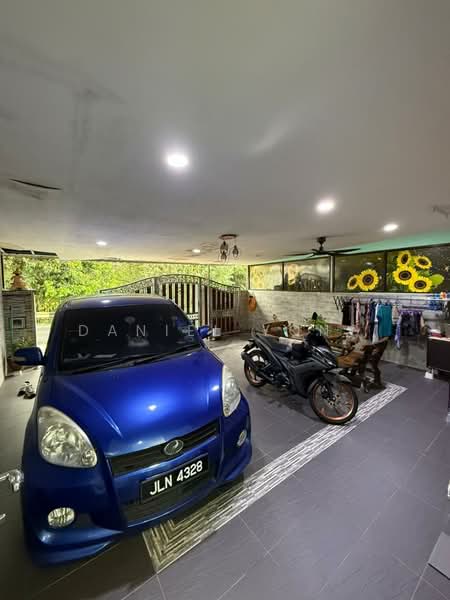 Rumah Teres 1 Tingkat untuk Dijual di Taman Johor (Tampoi) - Daniel Yong - Exterior - PropertyGuru.com.my