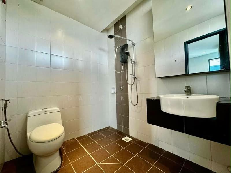 Rumah Teres 2 Tingkat untuk Disewa di Taman Sri Pulai Perdana 2 (Skudai) - Darren Ho - Bathroom - PropertyGuru.com.my