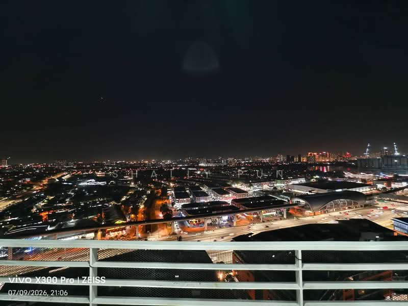 Servis Apartment untuk Disewa di SetiaWalk - Shally Pun - View - PropertyGuru.com.my
