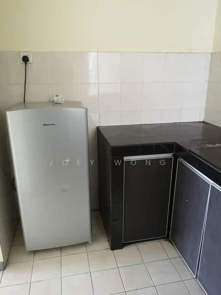 Pangsapuri untuk Disewa di Baiduri Court Apartment - Joey Wong - Kitchen - PropertyGuru.com.my