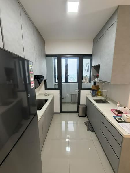 Servis Apartment untuk Disewa di United Point (Residensi Berpadu) - Steven Lee - Kitchen - PropertyGuru.com.my