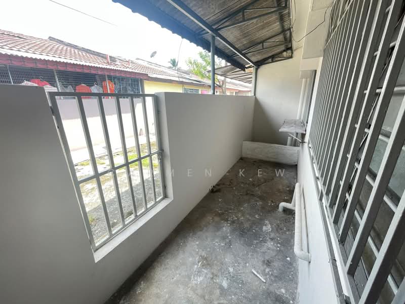 1-storey Terraced House for Rent in Taman Sentosa (Klang) - Carmen Kew - Exterior - PropertyGuru.com.my