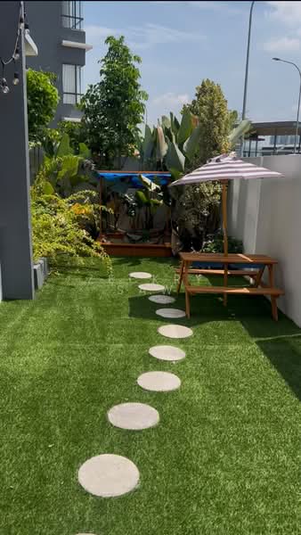 Servis Apartment untuk Dijual di E'Island Lake Haven - Zeckry Saw - PropertyGuru.com.my