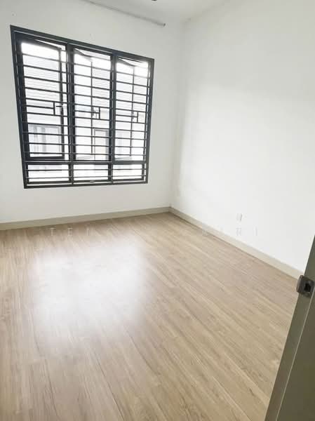 2-storey Terraced House for Sale in Shah Alam (Selangor) - Tengku Zairi - PropertyGuru.com.my