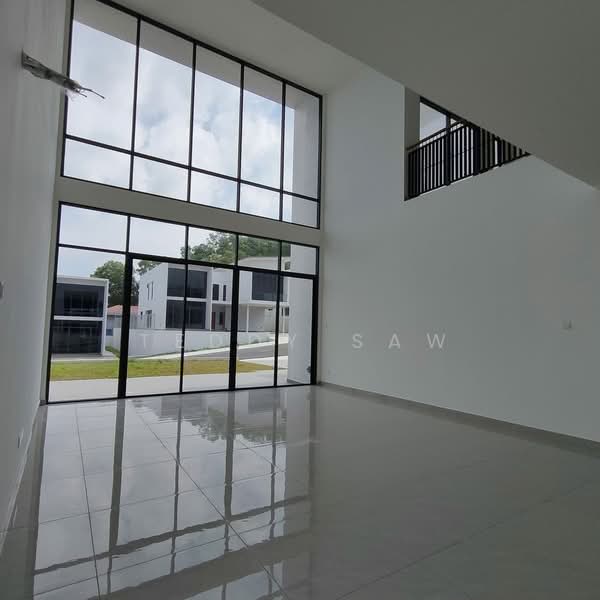 Bungalow House for Sale in Shah Alam (Selangor) - Teddy Saw - Living Room - PropertyGuru.com.my