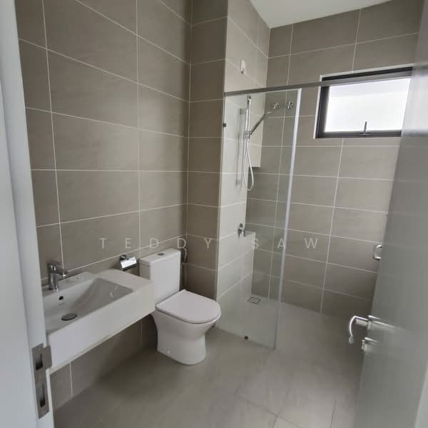 Bungalow House for Sale in Shah Alam (Selangor) - Teddy Saw - Bathroom - PropertyGuru.com.my
