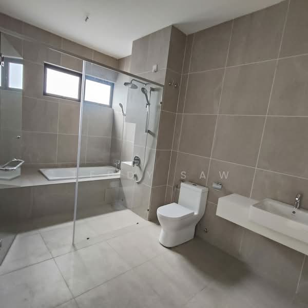 Bungalow House for Sale in Shah Alam (Selangor) - Teddy Saw - Bathroom - PropertyGuru.com.my