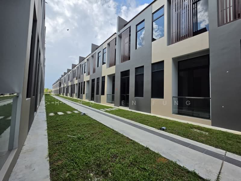 2-storey Terraced House for Sale in Puteri Harbour (Iskandar Puteri (Nusajaya)) - CHUNG JEN FUNG - Exterior - PropertyGuru.com.my