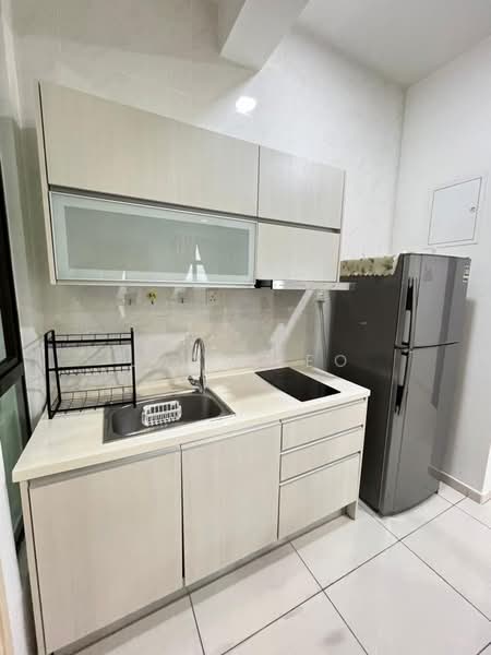 Service Residence for Sale at D'Summit Residences - Jack Teo - PropertyGuru.com.my