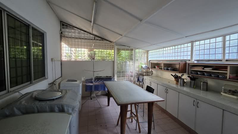 Rumah Banglo untuk Dijual di Damansara Heights (Damansara Heights) - KF Kuan - Kitchen - PropertyGuru.com.my