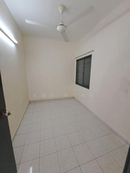 Pangsapuri untuk Dijual di Pangsapuri Merak - Amy Hong - Interior - PropertyGuru.com.my