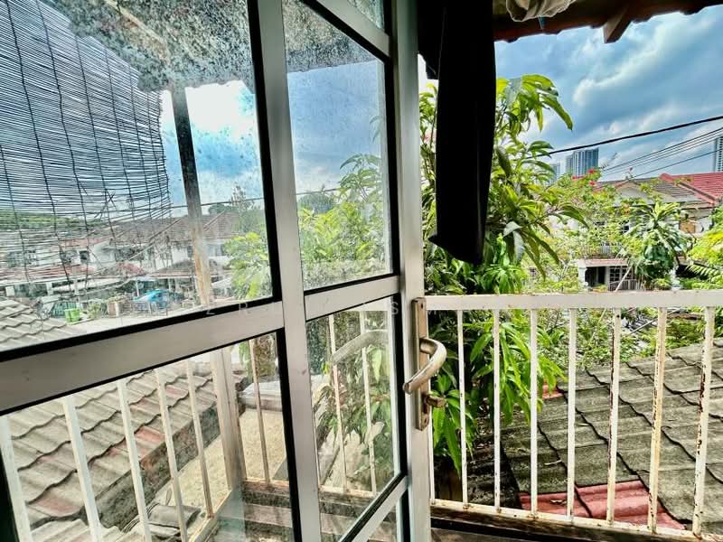Rumah Teres 2 Tingkat untuk Dijual di Wangsa Maju (Kuala Lumpur) - Azrul Ismail - Balcony - PropertyGuru.com.my