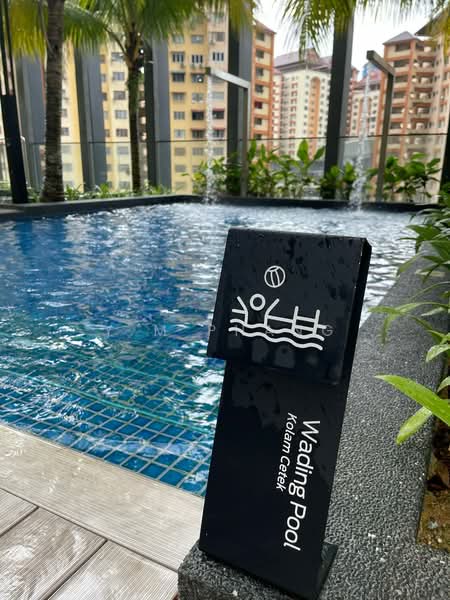 Kondominium untuk Disewa di The Hamstead, Desa Tun Razak - Y M Phang - Pool - PropertyGuru.com.my