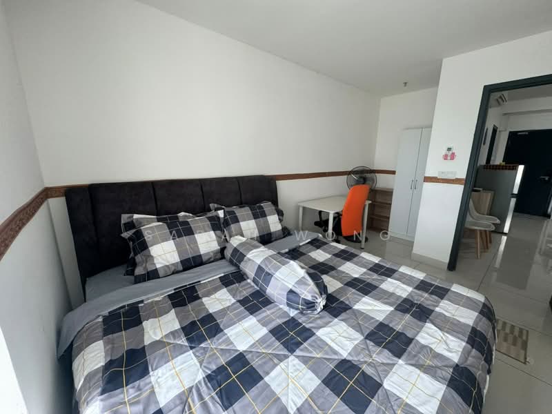 Service Residence for Rent at The New Duo @ Edumetro - Sarah Wong - Master Bedroom -  King size bed  - PropertyGuru.com.my