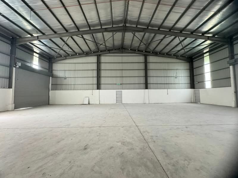 Detached Factory for Rent in Kampung Teluk Mengkuang (Telok Panglima Garang) - Belle Yap - Interior - PropertyGuru.com.my
