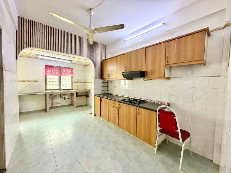 2-storey Terraced House for Sale in Bandar Saujana Utama (Saujana Utama) - Hairi Halim - PropertyGuru.com.my