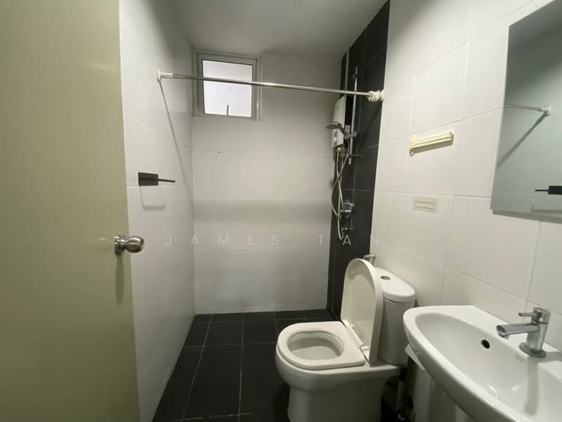Servis Apartment untuk Disewa di Pacific Place - James Tan - Bathroom - PropertyGuru.com.my