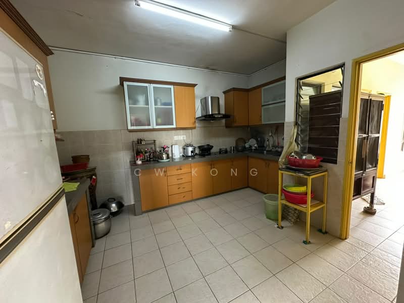 Kondominium untuk Dijual di Rivercity Condominium - CW Kong - Kitchen - PropertyGuru.com.my