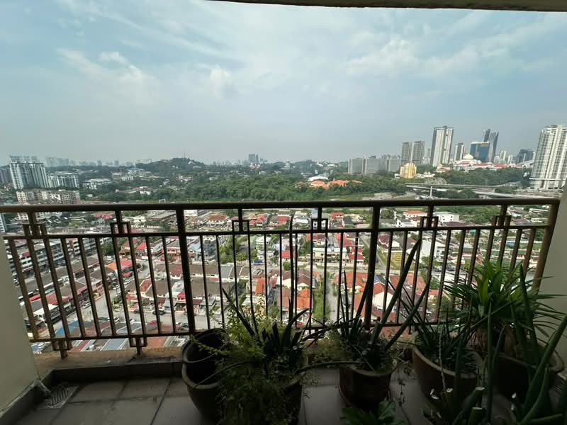 Kondominium untuk Dijual di Rivercity Condominium - CW Kong - Balcony - PropertyGuru.com.my