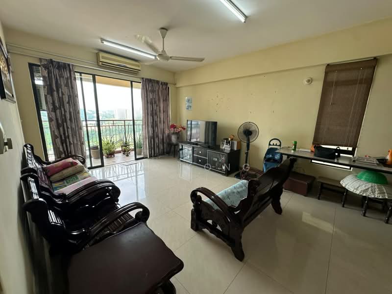 Kondominium untuk Dijual di Rivercity Condominium - CW Kong - Living Room - PropertyGuru.com.my