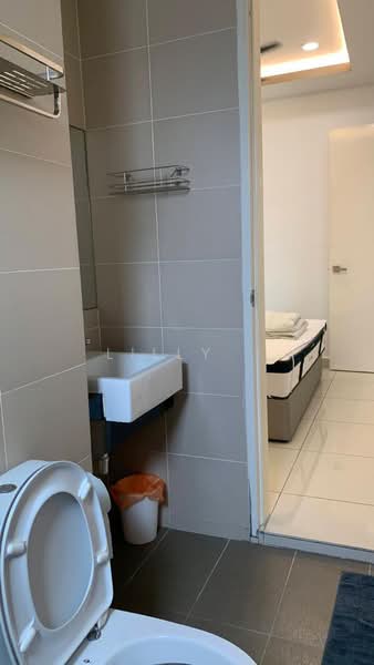 Kondominium untuk Disewa di Tropicana Bay Residences - Lilly . - Bathroom - PropertyGuru.com.my