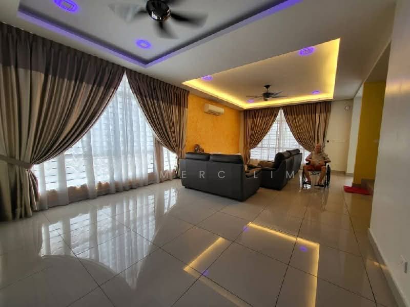 2-storey Terraced House for Rent in Rawang (Selangor) - Raymerc Lim - Living Room - PropertyGuru.com.my