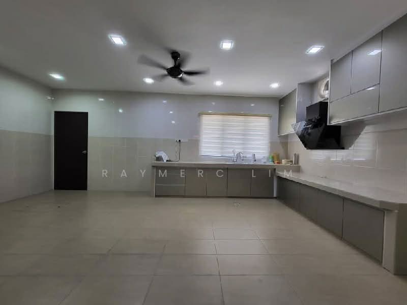 2-storey Terraced House for Rent in Rawang (Selangor) - Raymerc Lim - Kitchen - PropertyGuru.com.my