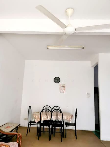 Rumah Teres untuk Dijual di Taman Sri Kejora (Kajang) - Ken Low - Dining Room - PropertyGuru.com.my