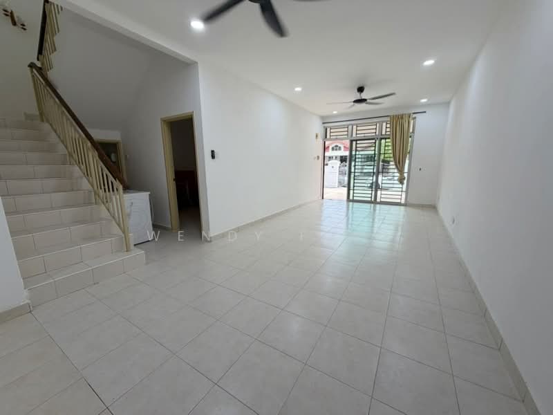 1.5-storey Terraced House for Sale in Taman Pelangi Indah (Ulu Tiram) - Wendy Fong - PropertyGuru.com.my