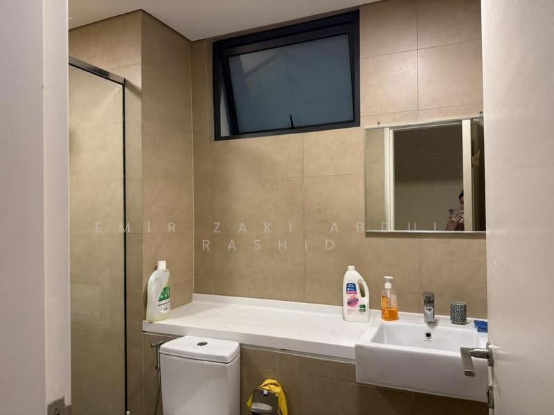 Service Residence for Sale at Radia Residences - Emir Zaki Abdul Rashid - Bathroom - PropertyGuru.com.my