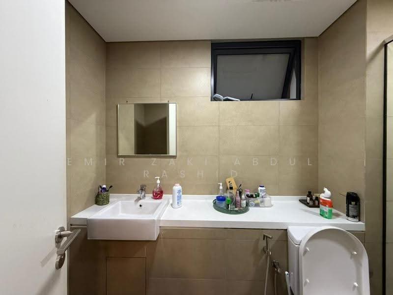 Service Residence for Sale at Radia Residences - Emir Zaki Abdul Rashid - Bathroom - PropertyGuru.com.my