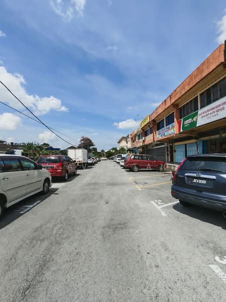 Kedai / Pejabat untuk Disewa di Taman Johor Jaya (Johor Bahru) - Kavin Tan - Exterior - PropertyGuru.com.my