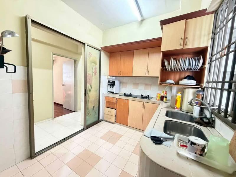 Apartment for Sale at Sri Impian Apartment - Jayden Ng - Kitchen - PropertyGuru.com.my