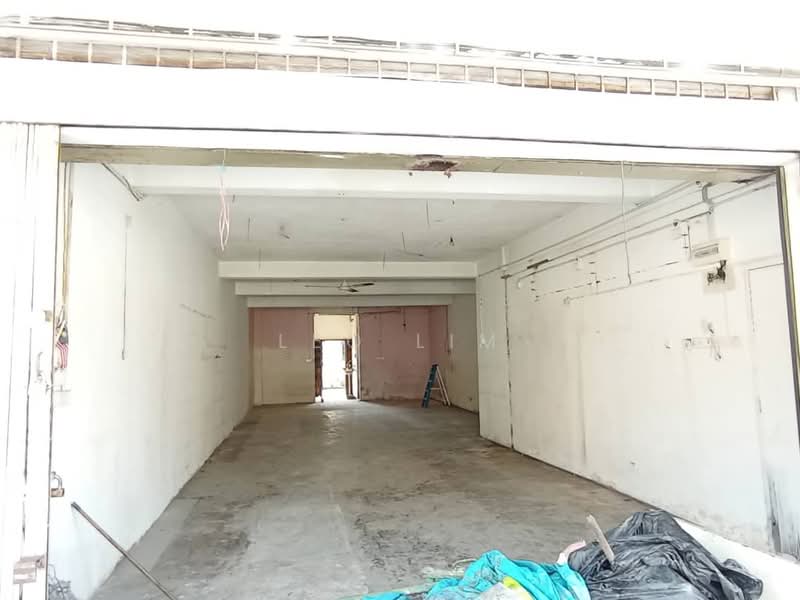 Shop for Rent in Kampung Sungai Chua (Kajang) - Leo Lim - Interior - PropertyGuru.com.my