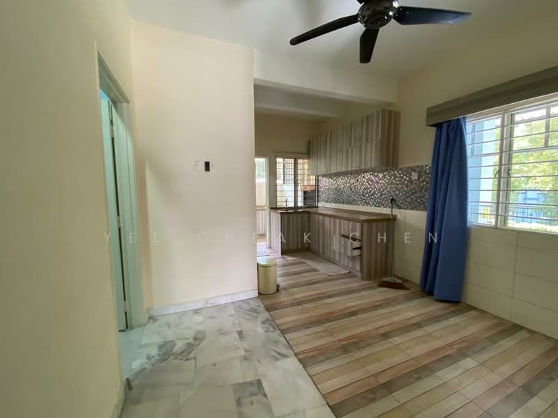 Rumah Teres 2 Tingkat untuk Disewa di Putra Heights (Subang Jaya) - Yee Cheak Chen - Kitchen - PropertyGuru.com.my