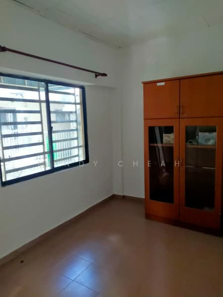 Rumah Flat untuk Dijual di Desa Intan - Mindy Cheah - Bedroom - PropertyGuru.com.my