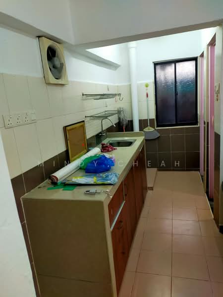 Rumah Flat untuk Dijual di Desa Intan - Mindy Cheah - Kitchen - PropertyGuru.com.my