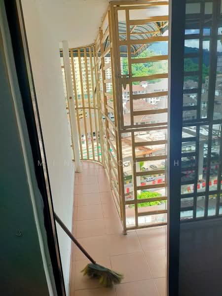 Rumah Flat untuk Dijual di Desa Intan - Mindy Cheah - Balcony - PropertyGuru.com.my