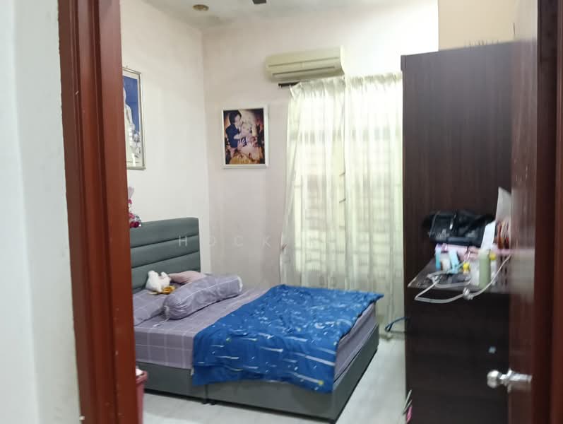 Rumah Teres 1 Tingkat untuk Dijual di Taman Pulai Utama (Skudai) - Hock Kim - Bedroom - PropertyGuru.com.my