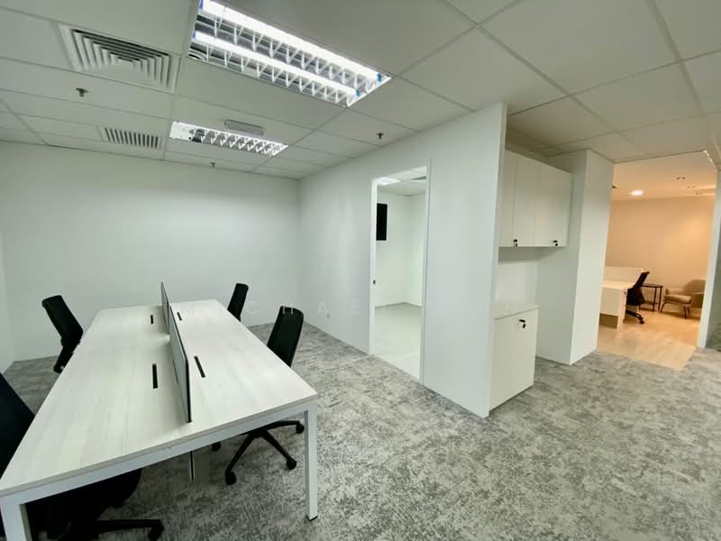 Pejabat untuk Disewa di KLCC (KL City Centre) - Michael Loh - Interior - PropertyGuru.com.my