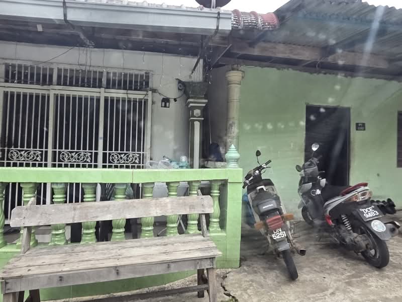 Rumah Teres 1 Tingkat untuk Dijual di Kuala Krai (Kelantan) - Lisa Azila - PropertyGuru.com.my
